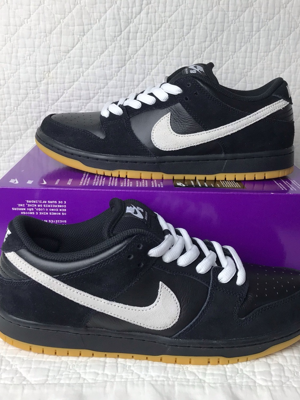 Nike SB Dunk Low Pro Shoes Men’s SZ 9.5 Black White HF3704-003